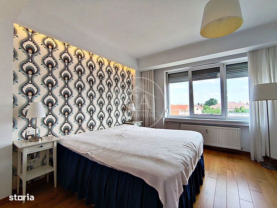 Apartament de vanzare cu 4 camere si terasa, Ultracentral, Oradea — fotografia 3