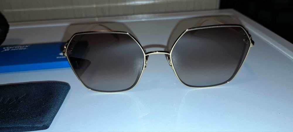 Ochelarii soare Dama Alexander McQueen Made in Italy Produs nou