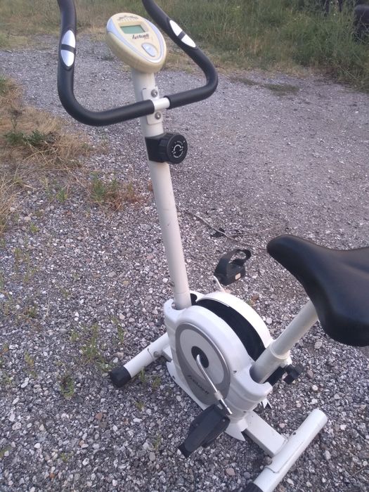 Велоергометър ,Aktuell,, за ремонт / части .