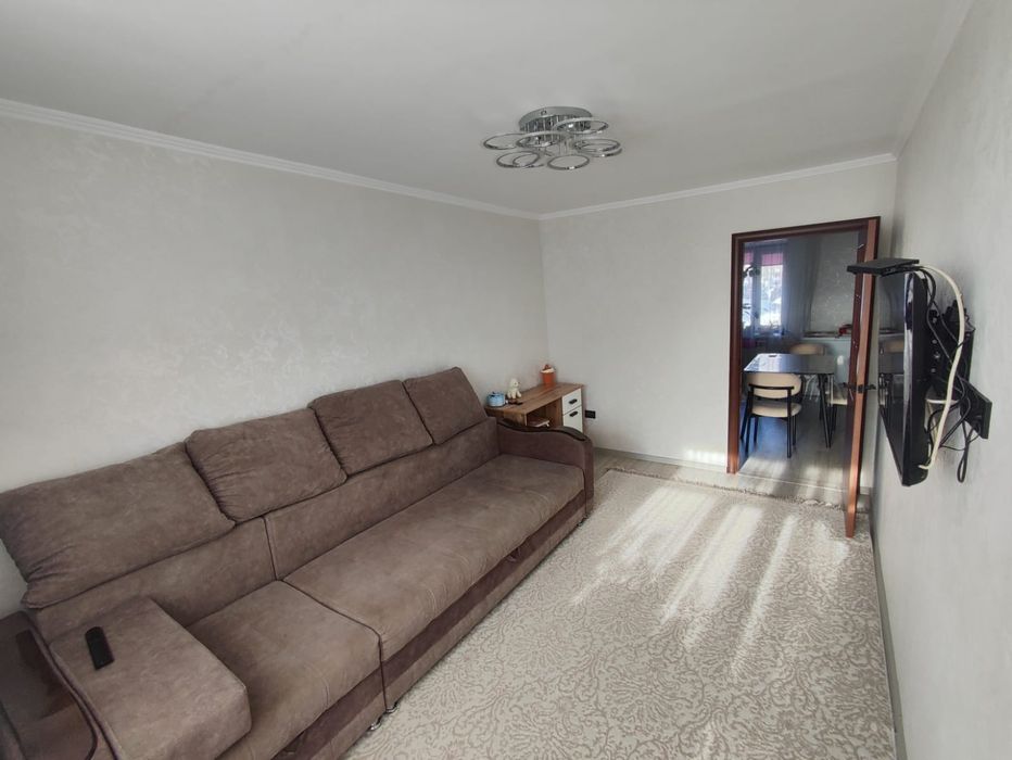 Продается 2х комнатная квартира.