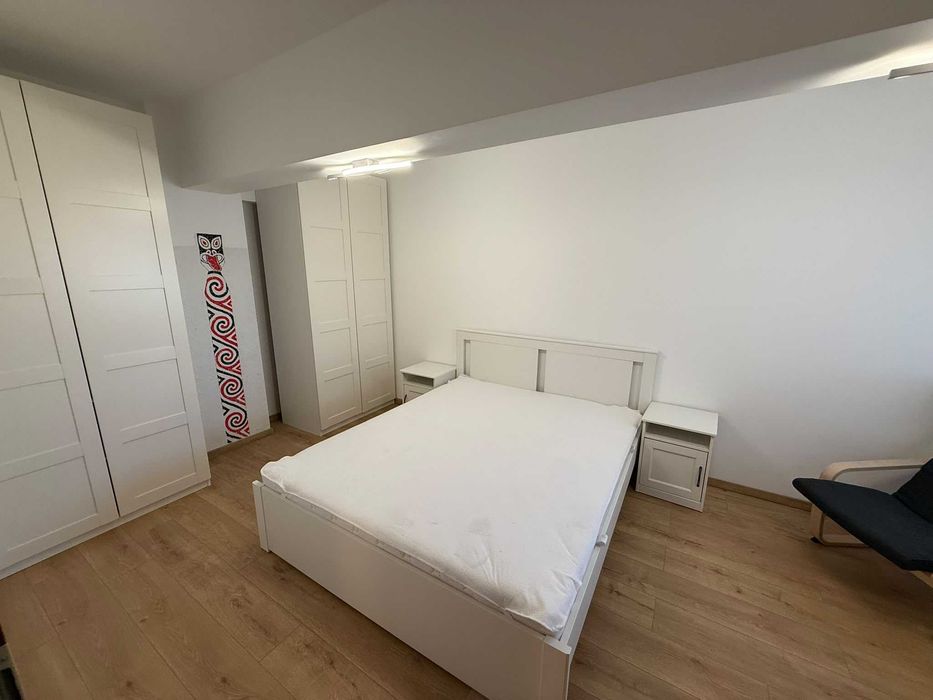 Inchiriere apartament, strada Bucuresti, zona Farmec + Garaj subteran- 690euro