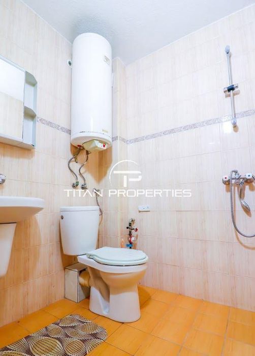 Дава се под наем Двустаен апартамент в Варна, Спортна зала - 70 кв.м за 398.82 € - Снимка #4