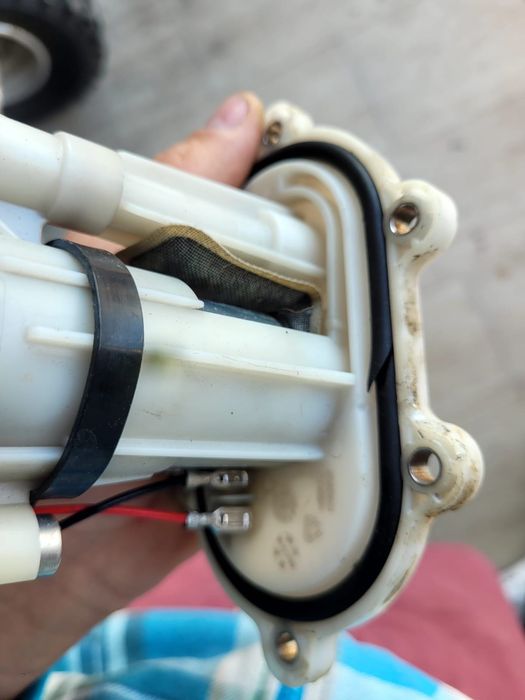 Vând pompă benzină motor swm 125