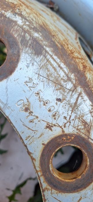 Продам запчасти на камаз и зил