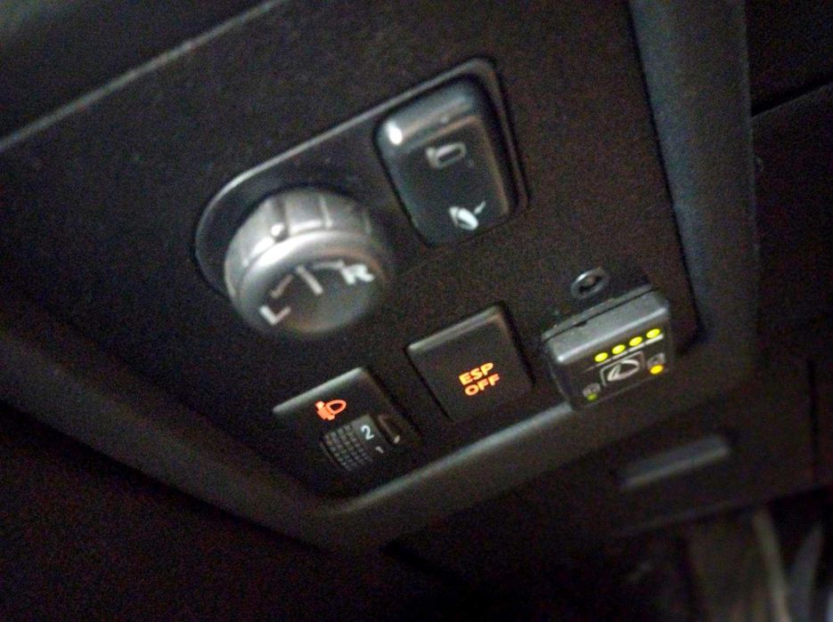 Продавам лек автомобил NISSAN QASHQAI 1. 6i + газ,  джип 2009г