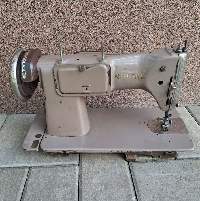 Masina de cusut Singer 316g