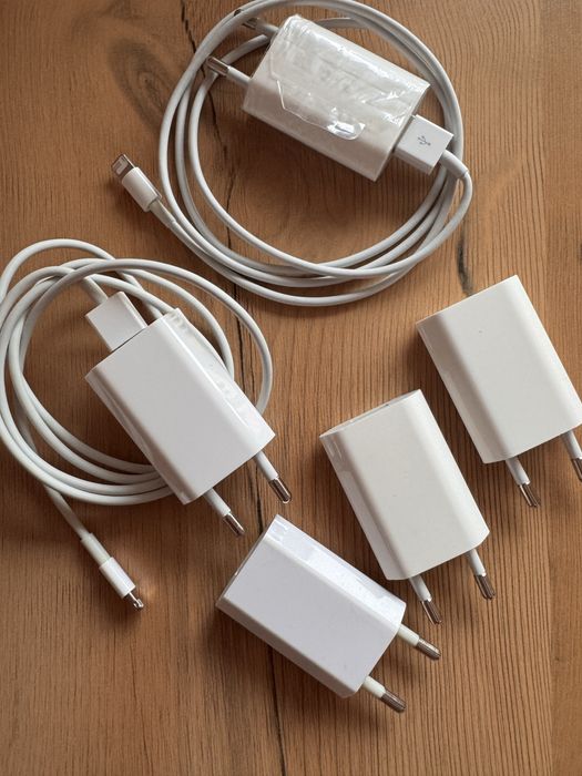 Зарядно за iPhone с кабел и адаптер USB