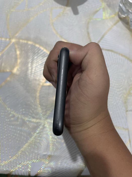 iphone 11 black