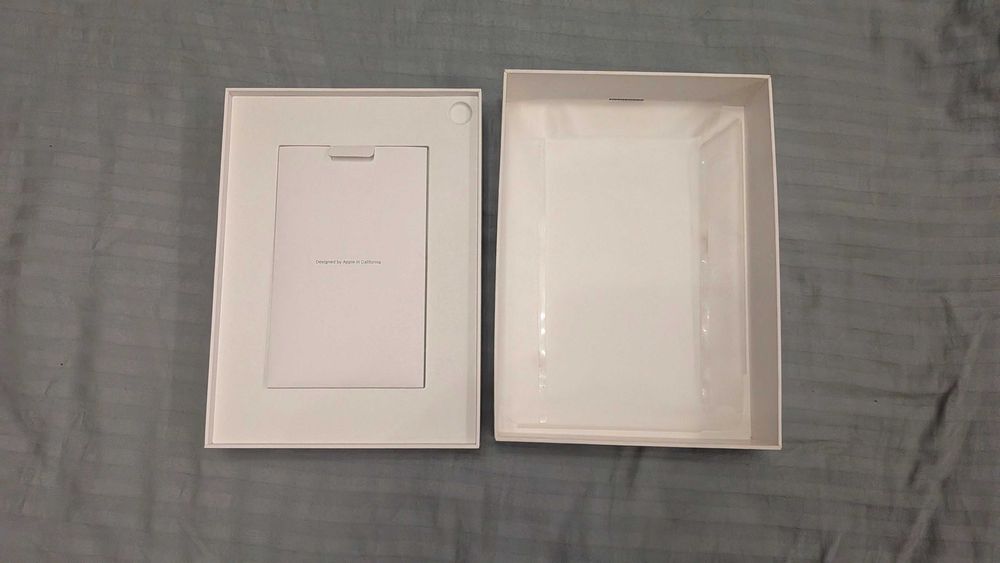 Ipad AIR 4 отличное состояние