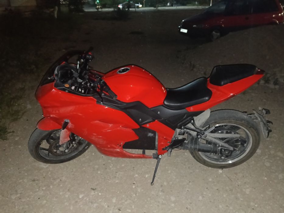 электро мотоцикл Ducati panigale v2