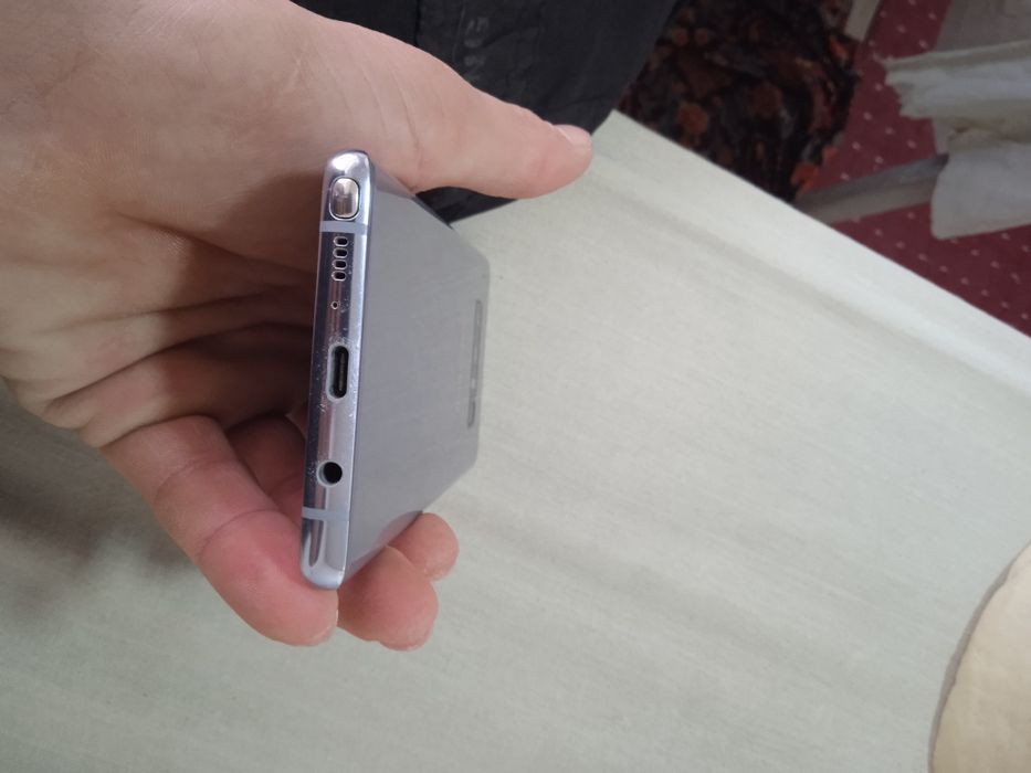 Samsung note 8 sotiladi