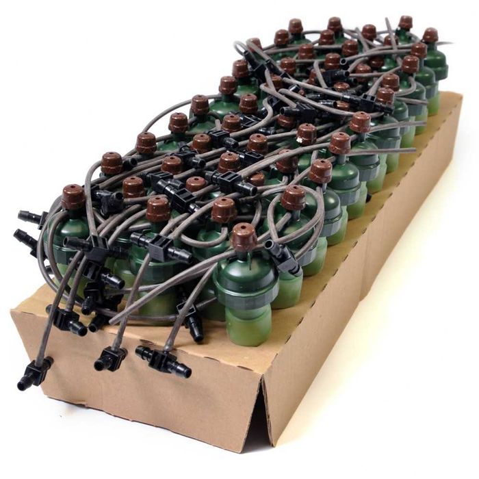 Нова иновативна гравитационна система за капково напояване Blumat