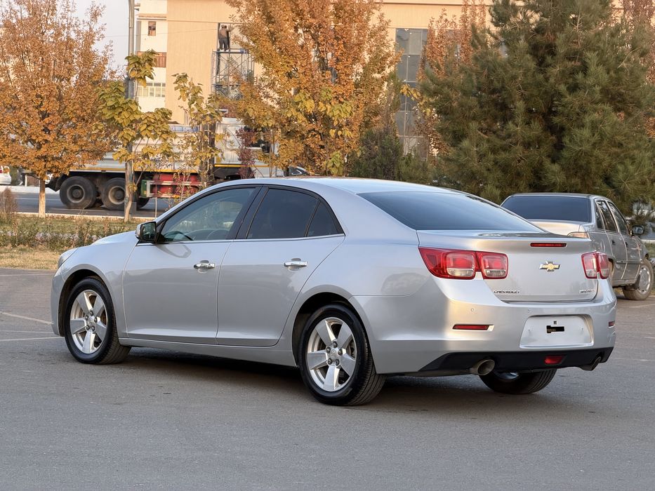 Chevrolet Malibu 2.4 2 позиция