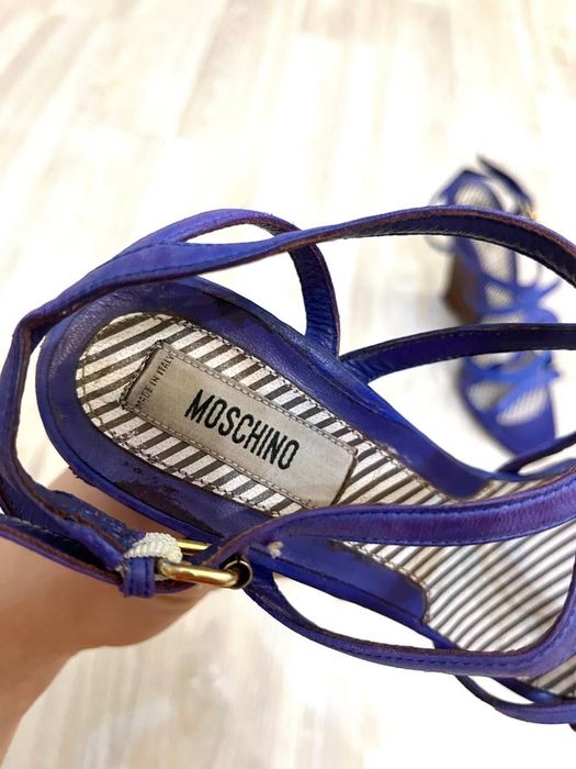 Moschino босоножки