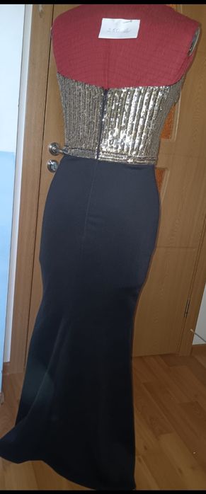 Rochie de seara cu bust din paiete