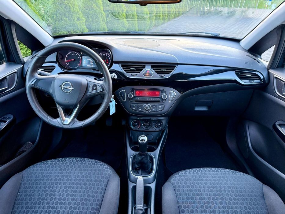 Corsa E model 2016 1.2 benzina 4 uși
Opel Corsa E 1.2