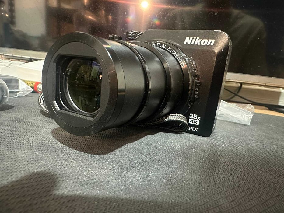 nikon coolpix a1000 culoare negru fata spate lateral deosebit frumos