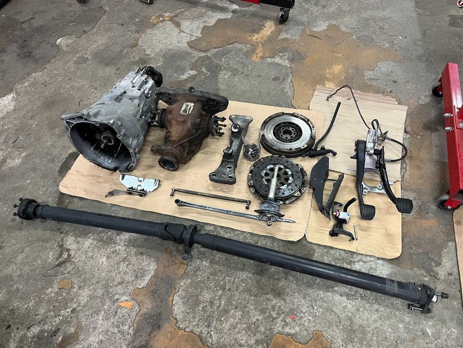 Комплект за преминаване към ръчка на BMW E39 M54 (5 скорости)