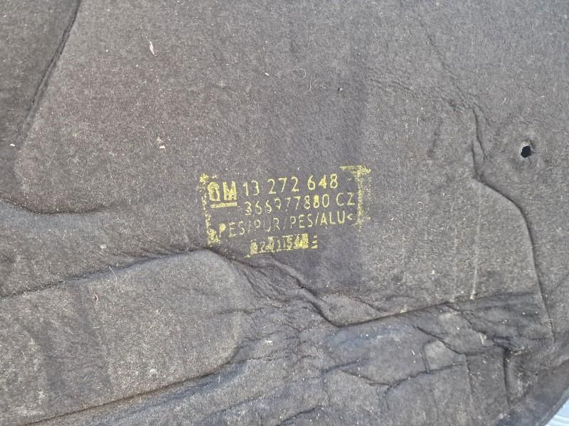 Capitonaj capota motor Opel Astra J facelift