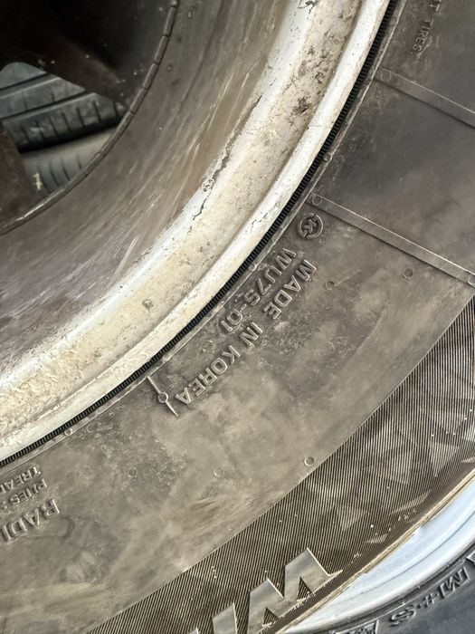 255/70R15 si 215/60R17