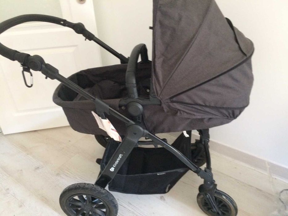 Бебешка количка  киндеркрафт