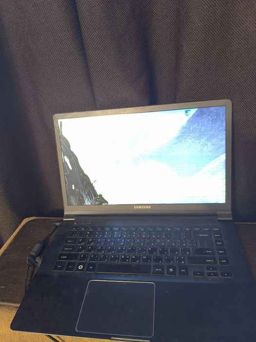 Продам ноутбуки на запчасти