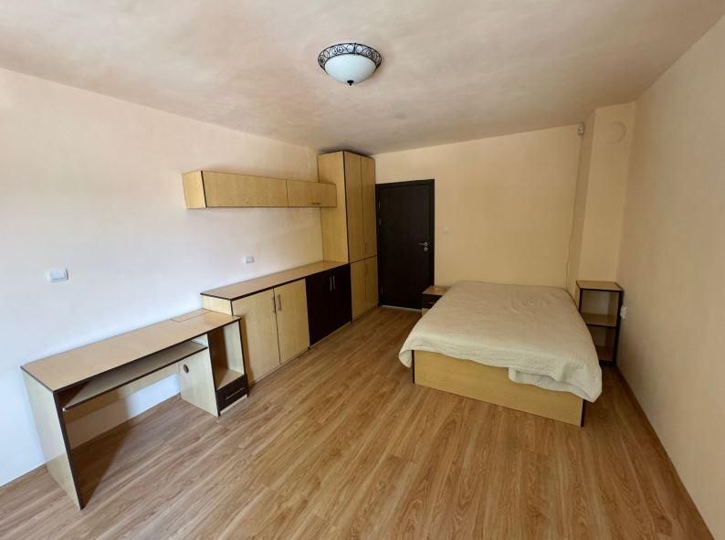 Дава се под наем Двустаен апартамент в Варна, Генералите - 65 кв.м за 600 € - Снимка #2