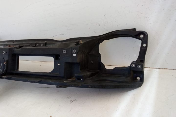 Trager calandru / panou frontal 8200411923 Renault Trafic a 2-a gener