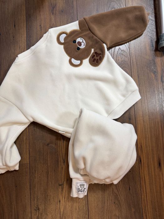 Нов топъл костюм от флис