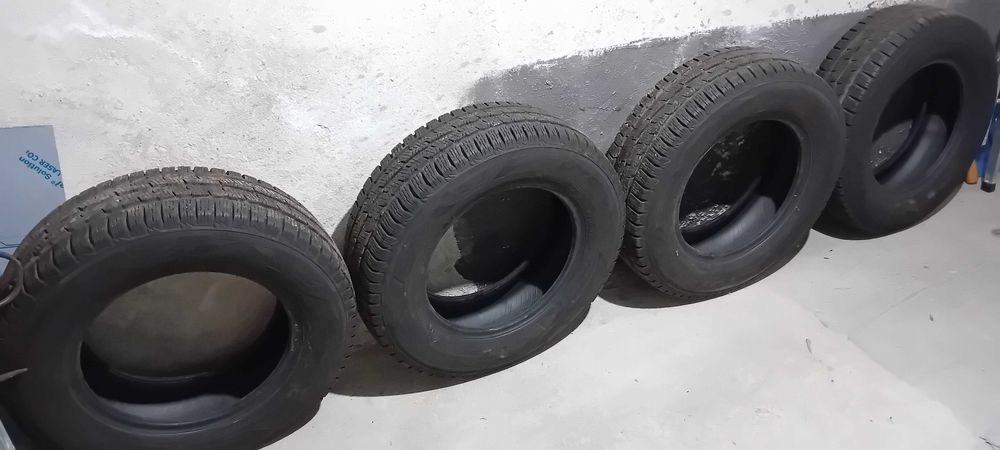 Продавам Зимни гуми