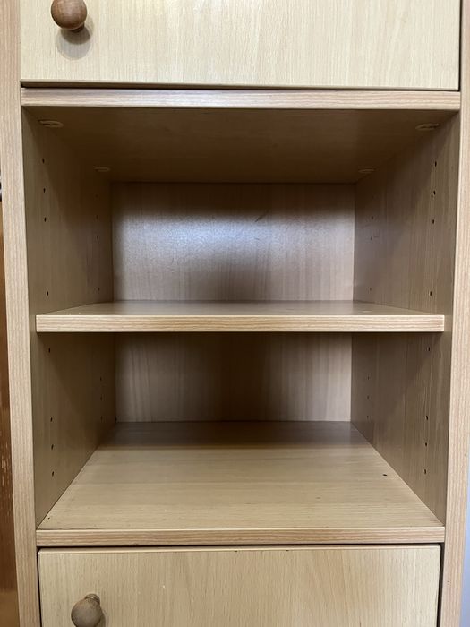 Шкаф-пенал книжный