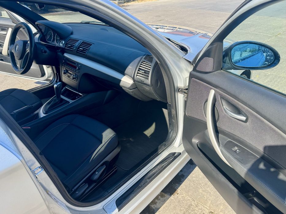 BMW Seria 1 2009 — imagine 5