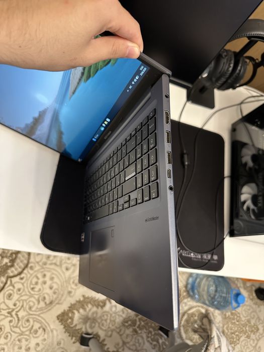 Продам ноутбук Asus Vivobook