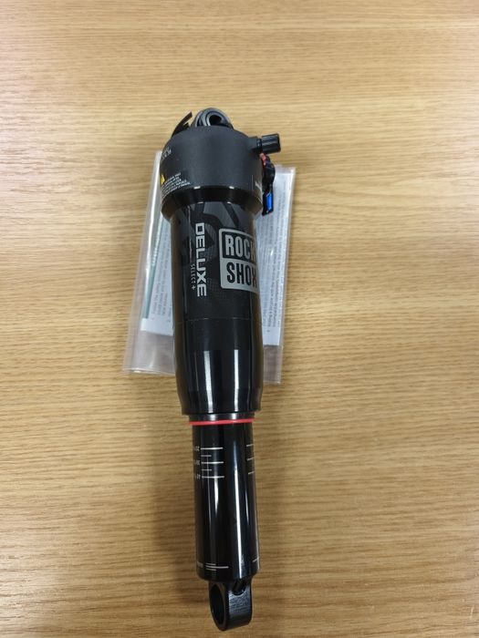 Нов заден шок ROCKSHOX DЕLUXE SELECT+RT 230X60 DebonAir захват две уши