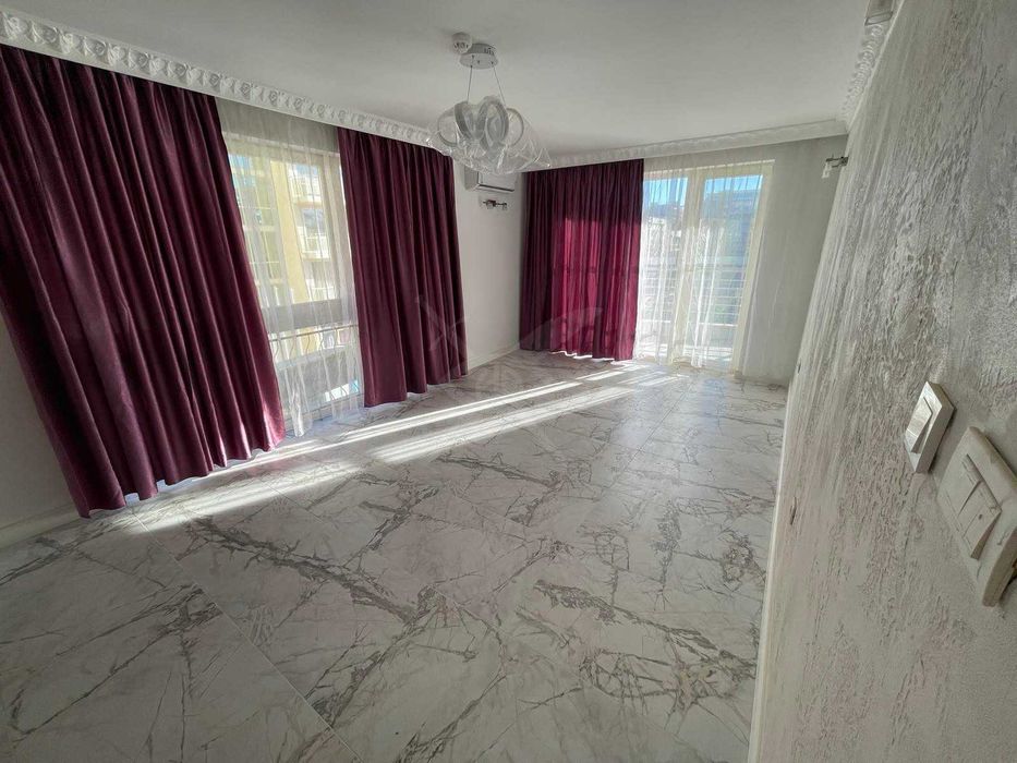 Продава се Двустаен апартамент в к.к. Слънчев бряг - 85 кв.м за 660 €/кв.м - Снимка #3