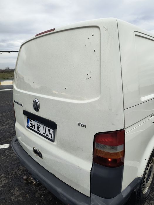 Vând Volkswagen Transporter
