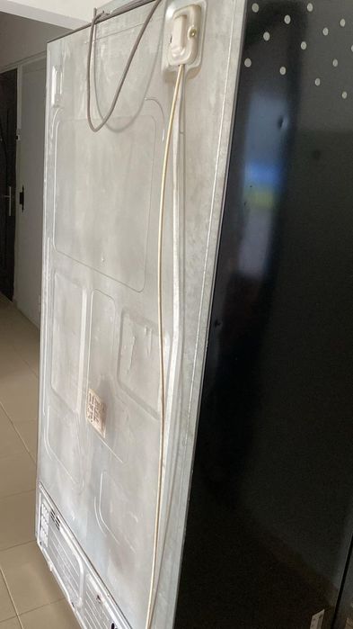 Холодильник продам