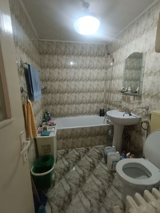 Apartament 2 camere, decomandat, 47 mp, etaj 4