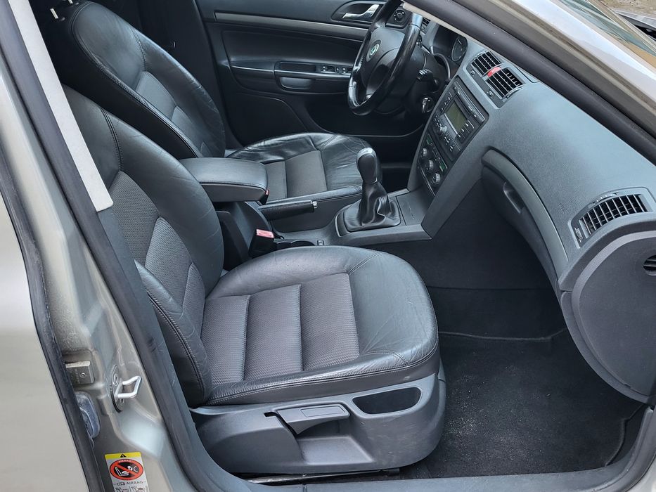 Skoda Octavia Anul 2008 1.9 tdi 105cp Carlig Incalzire scaune