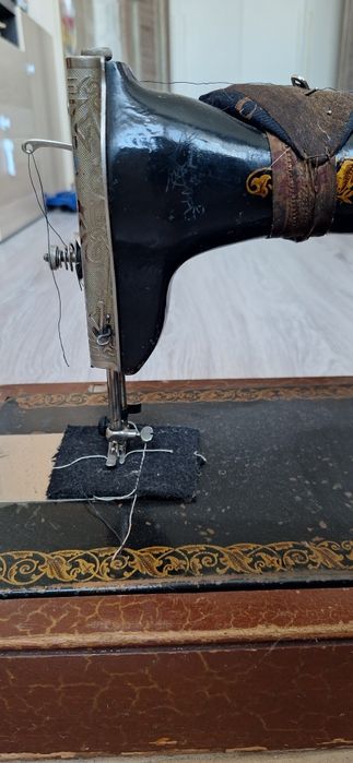 Швейная машинка продам