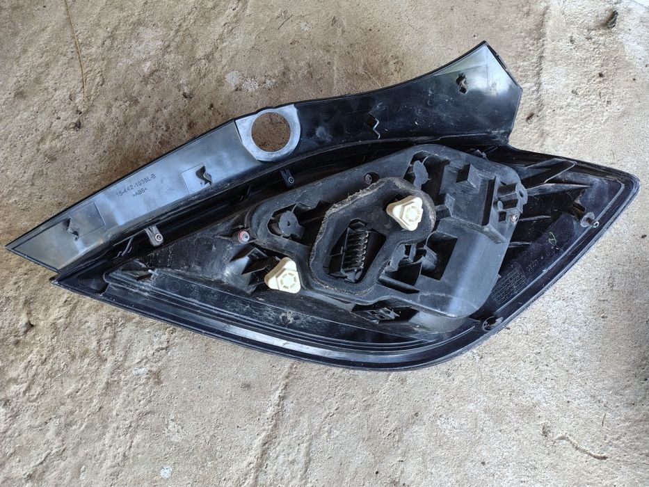 Stopuri spate Opel Astra h