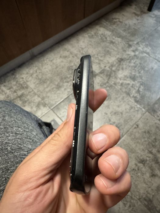 Продам Nokia 808