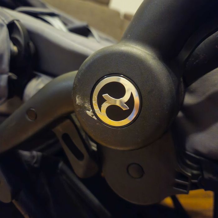 Бебешка количка Cybex Melio + стол за кола Cybex Aton Basic с адаптери