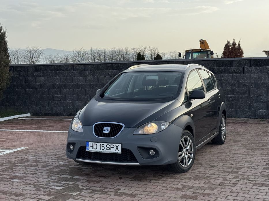 Vând Seat Altea FreeTrack Motor 1,6 Diesel Inmatriculat Recent Euro 5