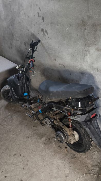 Продам м8про Срочно