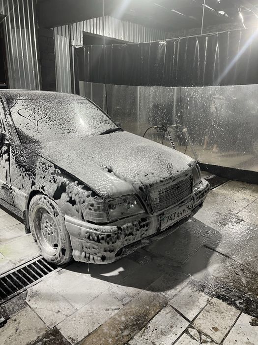 Продам мерседес c180