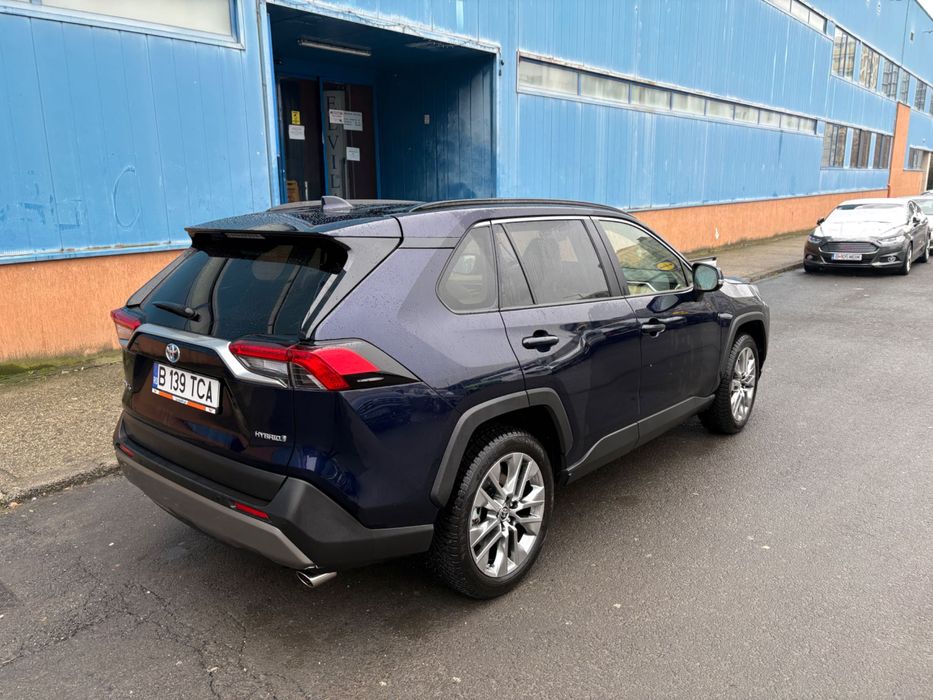 TOYOTA RAV 4 HYBIRD 4WD - Schimb de utilizator contract leasing