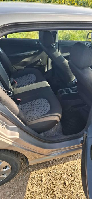 Vand Skoda Fabia 1.2 benzina, an 2006, 600 euro negociabil