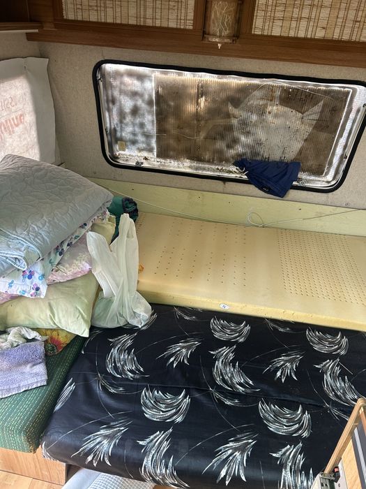 Каравана без документи за стационарно монтиране