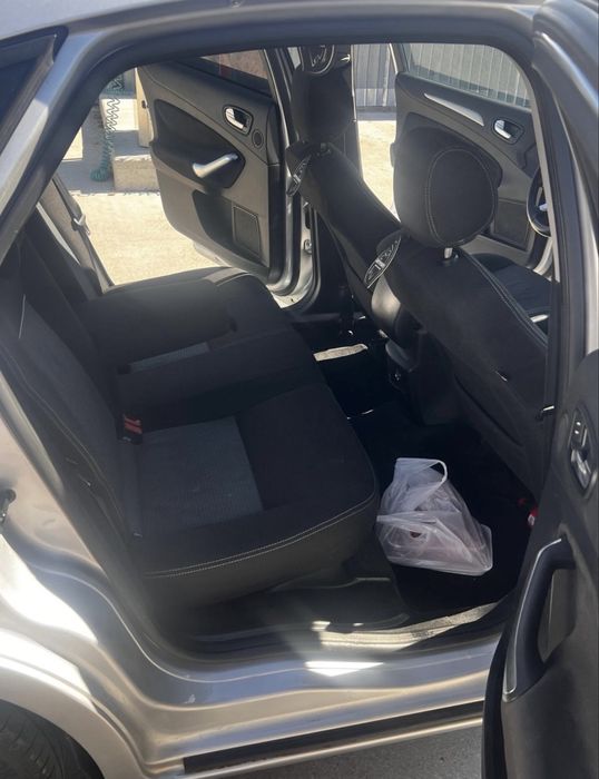 FORD Mondeo 2010 — imagine 2